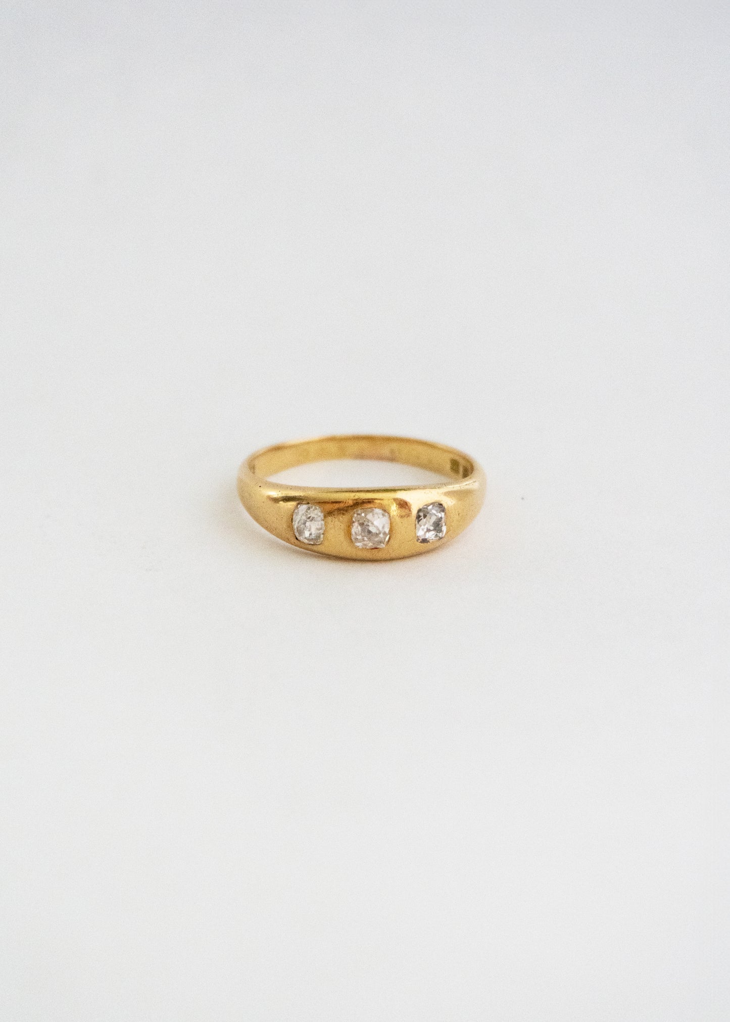 Vintage 3 Diamond Ring