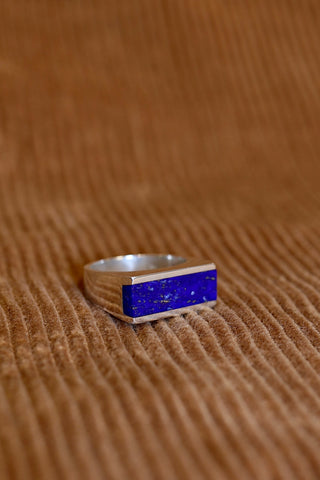 Vintage Sterling silver ring with lapis