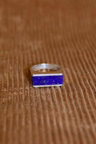Vintage Sterling silver ring with lapis
