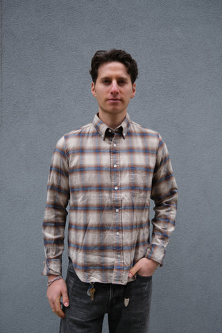The Collegiate, Tan Flannel