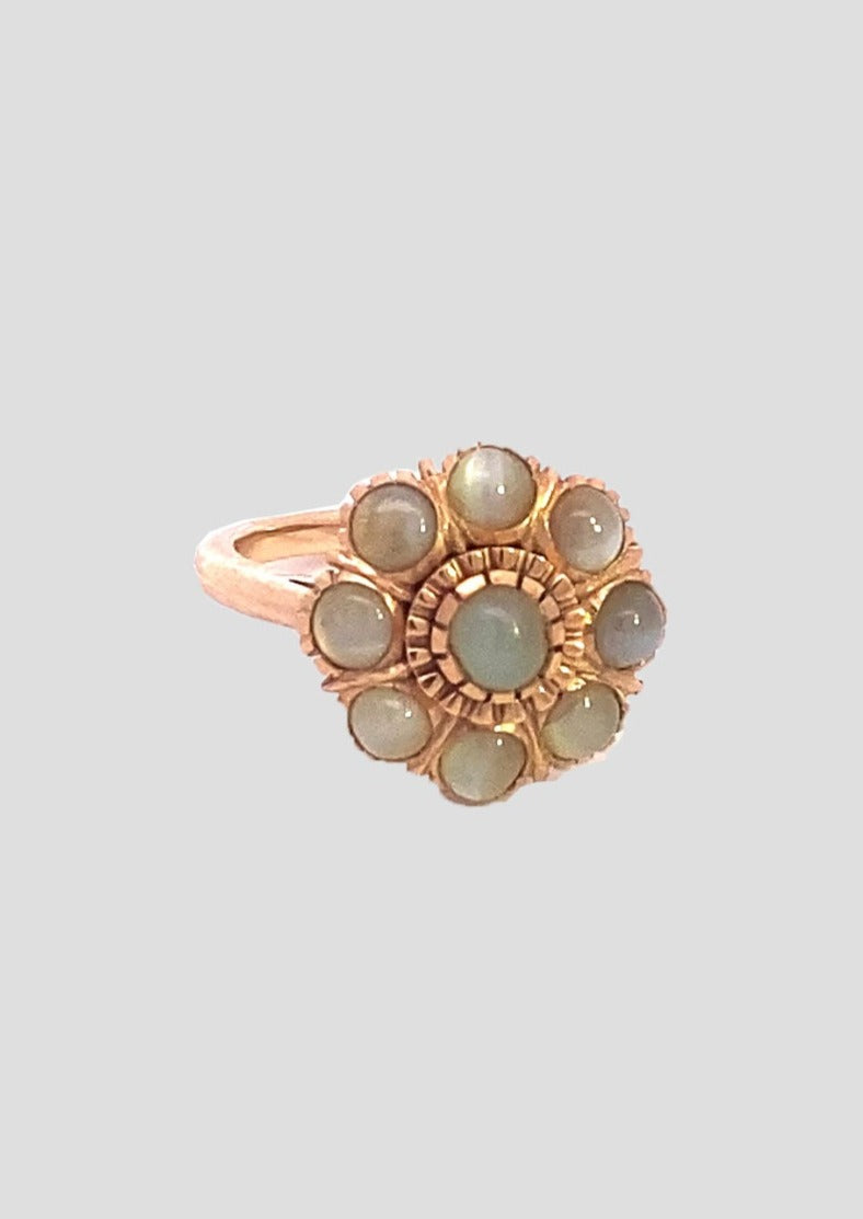 Vintage chrysoberyl cluster ring front