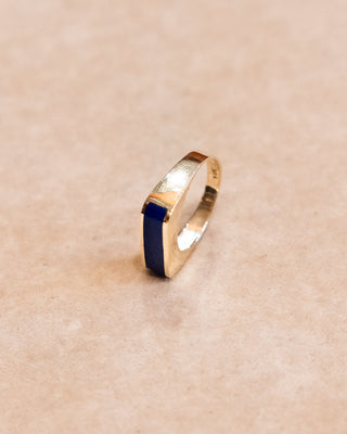 Gold Ring with Rectangular Lapis