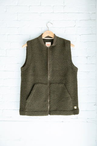 Sherpa Fleece Vest, Olive
