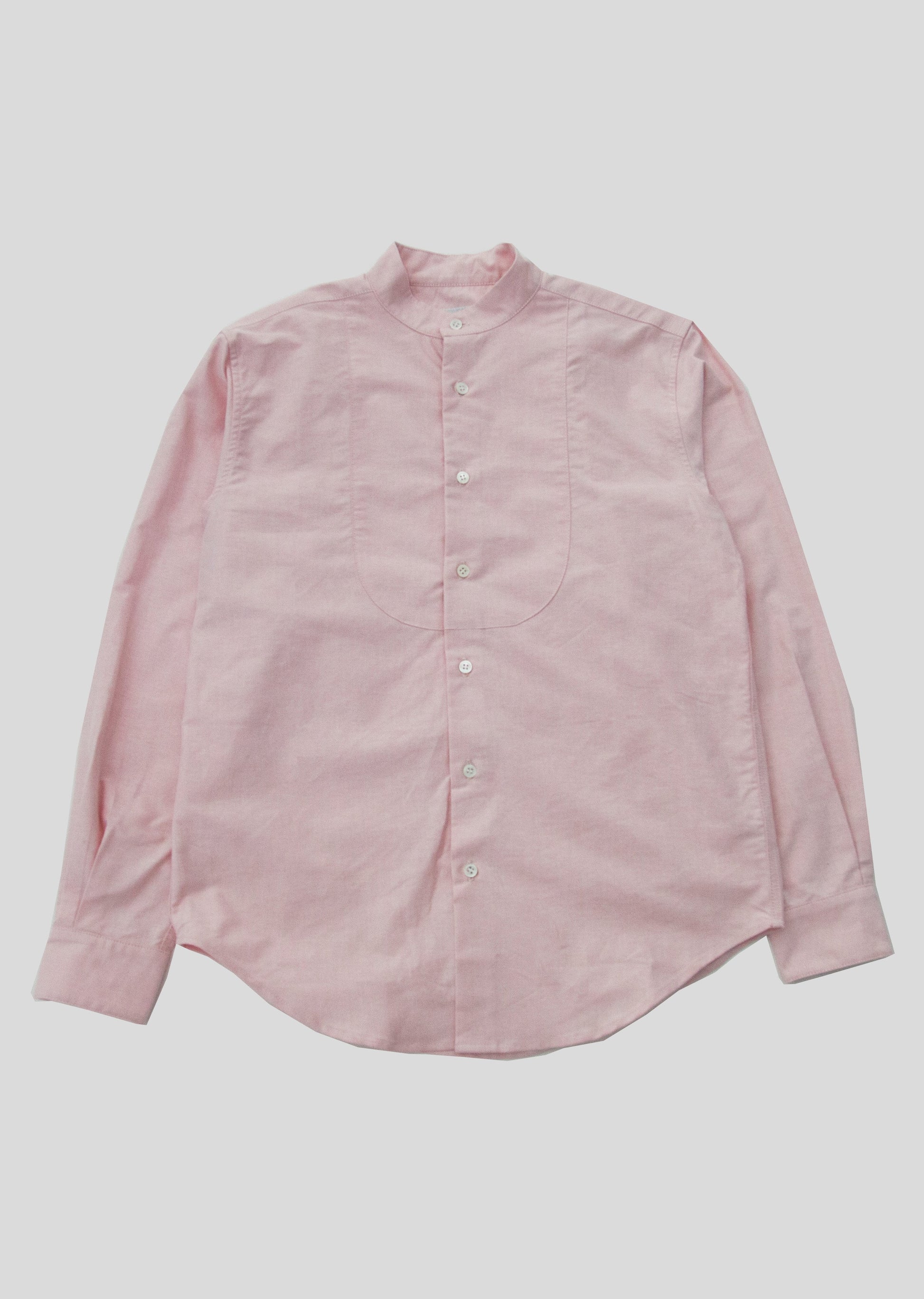 Tux shirt in salmon oxford flay lay front