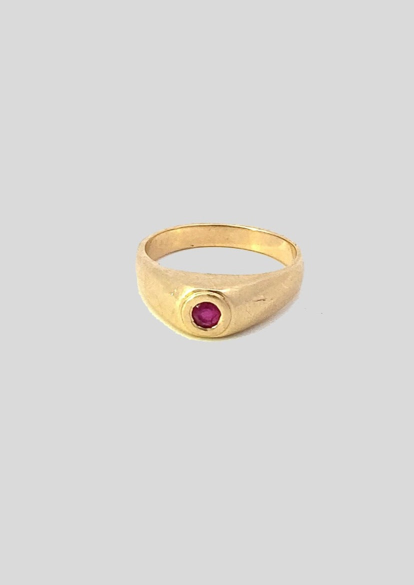 vintage ruby ring front 